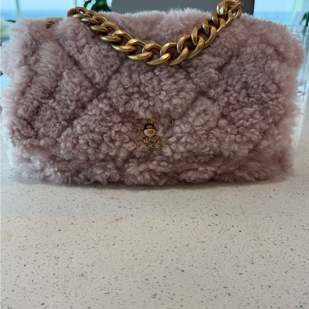 Chanel 19 Shearling Sheepskin light pink